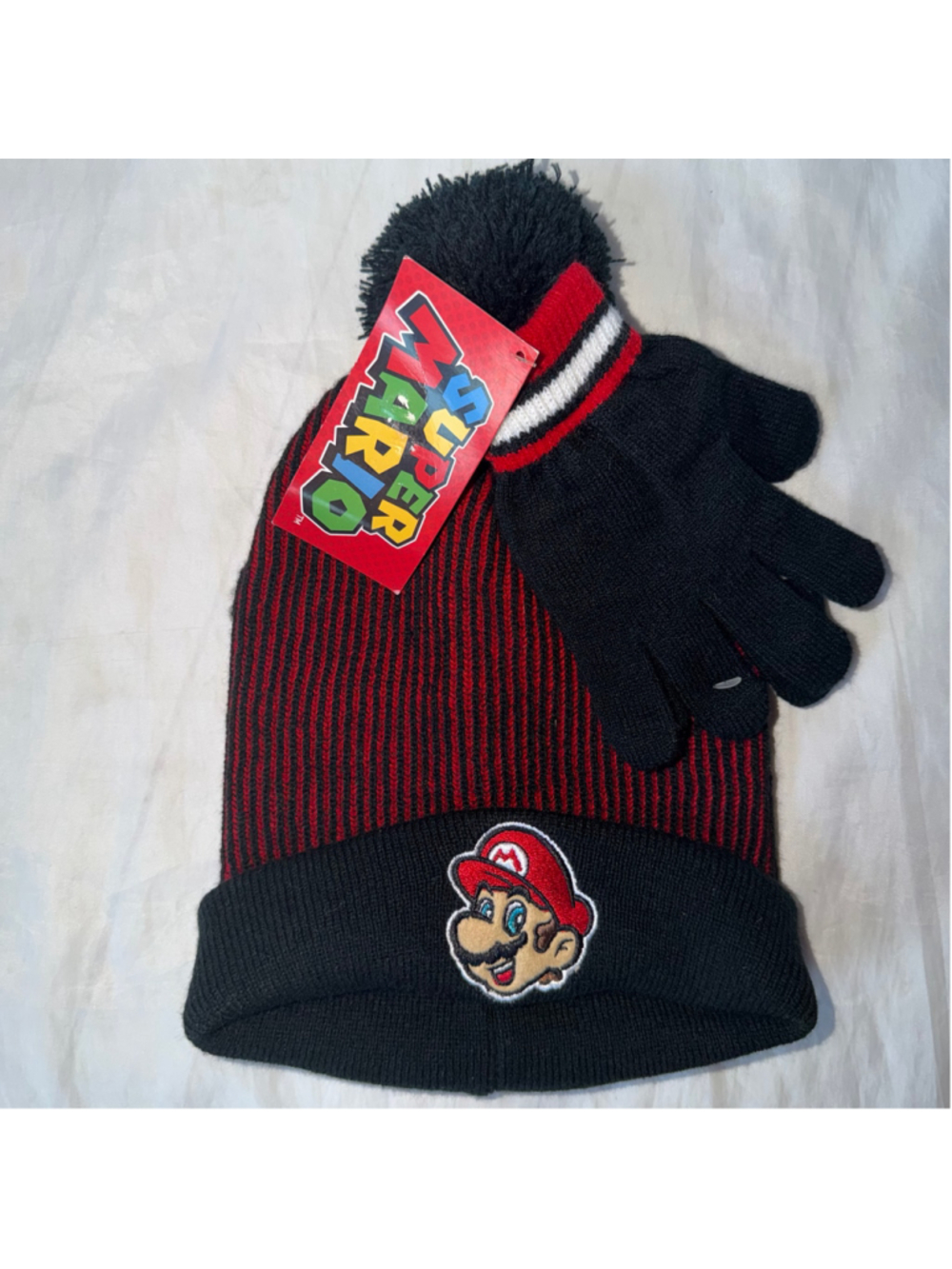NWT 2022 Nintendo Official Licensed Kids Super Mario Pom Pom Hat/Glove Set OSFM